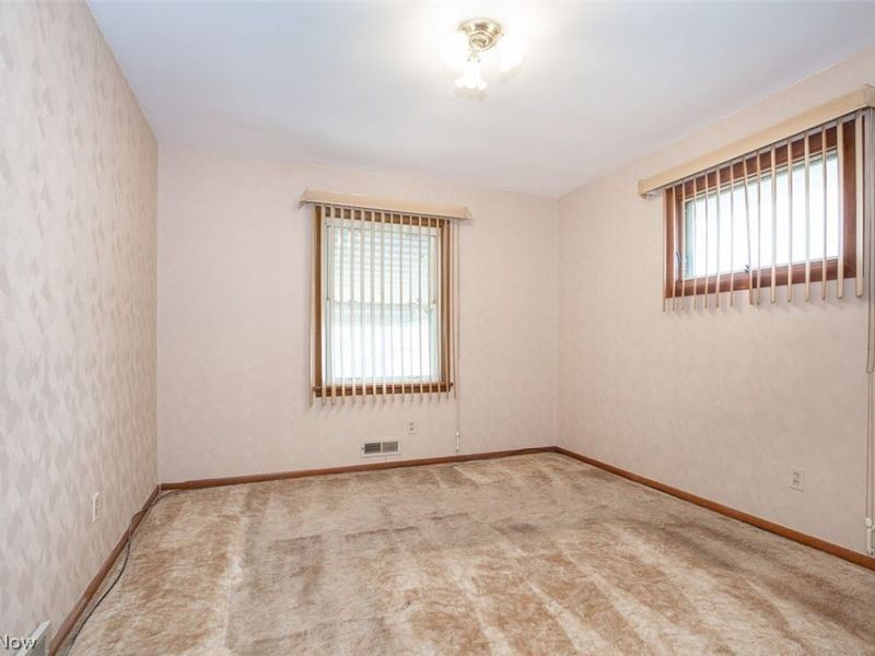 5531 Briarcliff Drive , Garfield Heights, OH 44125 Photo 19