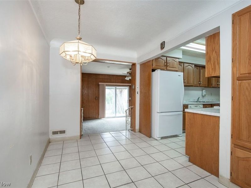 5531 Briarcliff Drive , Garfield Heights, OH 44125 Photo 4