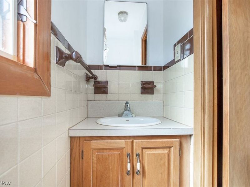 5531 Briarcliff Drive , Garfield Heights, OH 44125 Photo 9