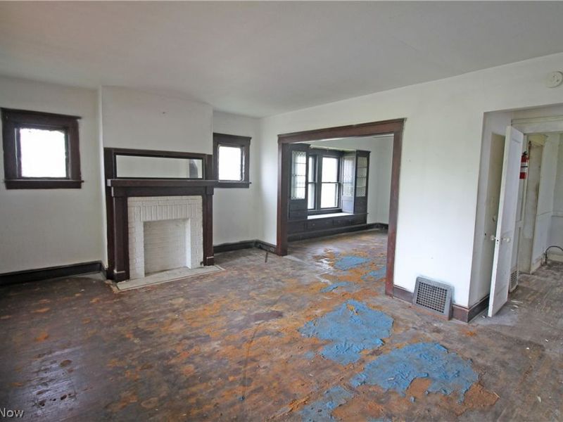 3107 E 98th Street , Cleveland, OH 44104 Photo 2