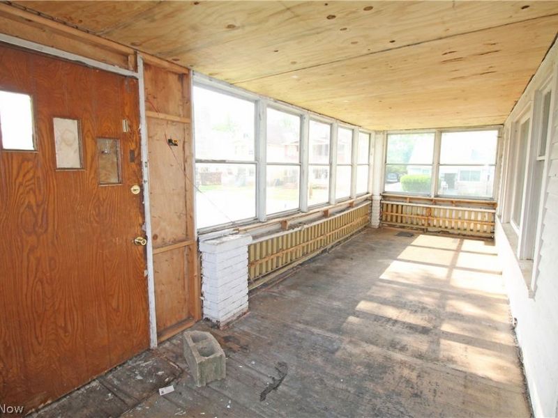 3107 E 98th Street , Cleveland, OH 44104 Photo 3