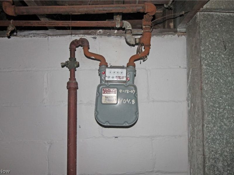 3107 E 98th Street , Cleveland, OH 44104 Photo 38