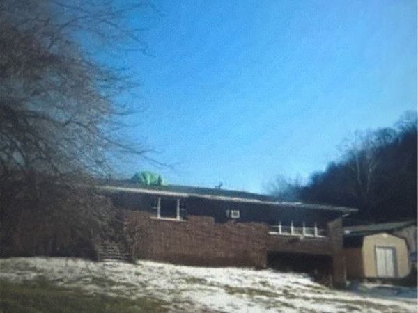 266 Lory Church Road, Julian, WV 25529