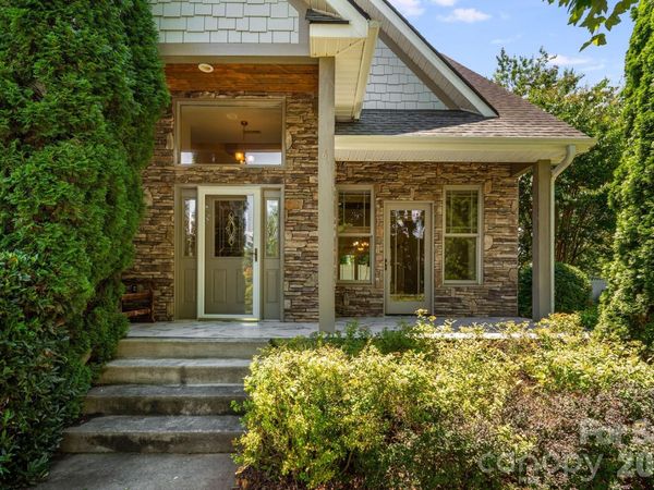 4 AMARETTO Drive, Candler, NC 28715