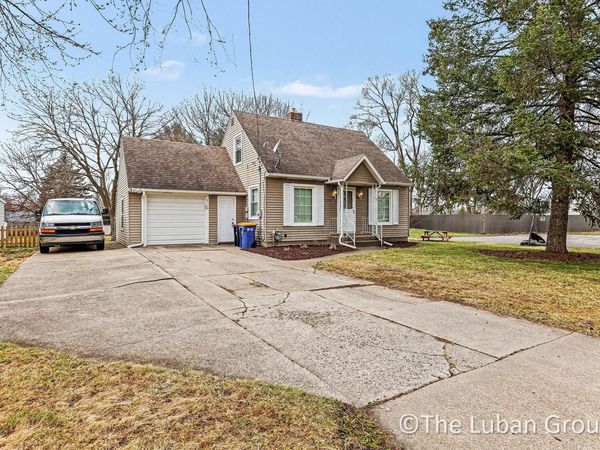 3119 Fuller Avenue NE, Grand Rapids, MI 49505