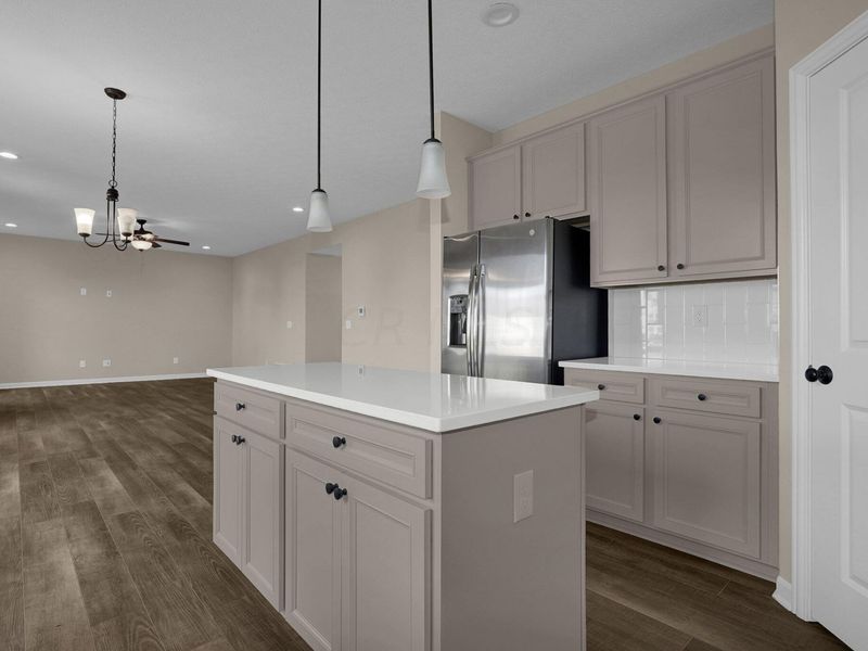 2775 Chatwood Loop , Blacklick, OH 43004 Photo 14