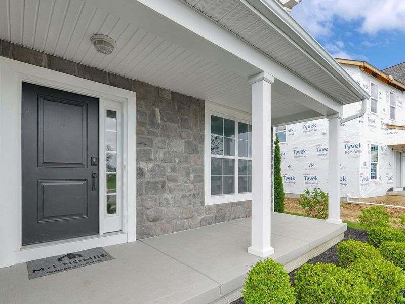 2775 Chatwood Loop , Blacklick, OH 43004 Photo 2