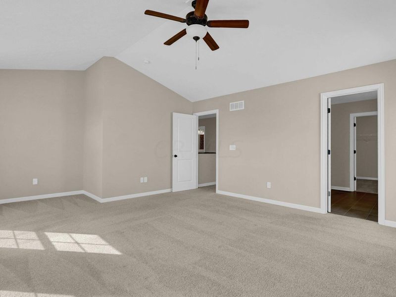 2775 Chatwood Loop , Blacklick, OH 43004 Photo 24