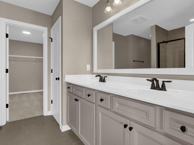 2775 Chatwood Loop , Blacklick, OH 43004 Photo 25