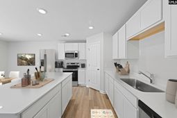 310 Paratrooper Lane  photo 4