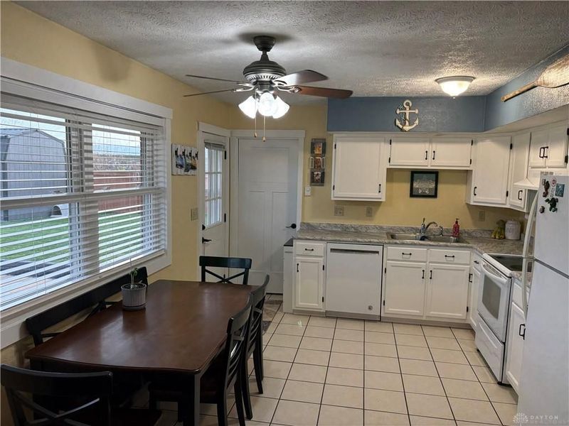 401 Chestnut Drive, Eaton, OH 45320 Photo 4