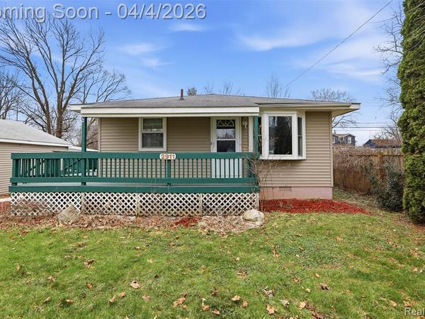 2911 Mott Avenue, Waterford Twp, MI 48328