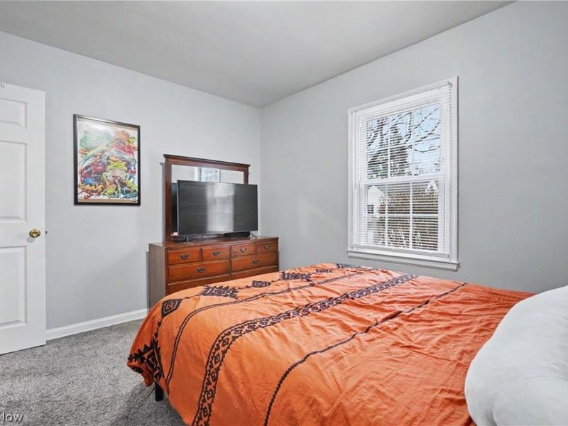 834 Sarcee Avenue , Akron, OH 44305 Photo 17