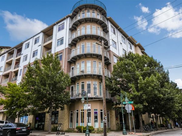 910 W 25th ST, Unit 503, Austin, TX 78705