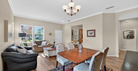 1817 Titian Ct, Davis, CA 95618 Photo