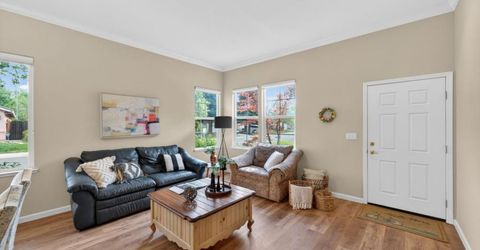 1817 Titian Ct, Davis, CA 95618 Photo