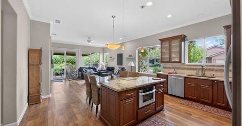 1817 Titian Ct, Davis, CA 95618 Photo