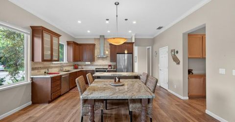 1817 Titian Ct, Davis, CA 95618 Photo