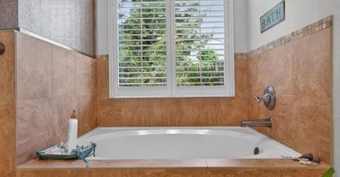 1817 Titian Ct, Davis, CA 95618 Photo