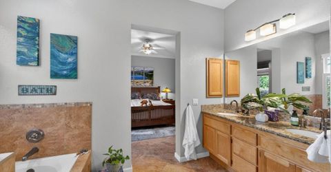 1817 Titian Ct, Davis, CA 95618 Photo