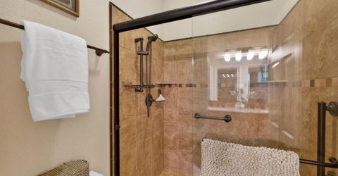 1817 Titian Ct, Davis, CA 95618 Photo