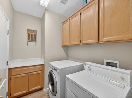 1817 Titian Ct, Davis, CA 95618 Photo