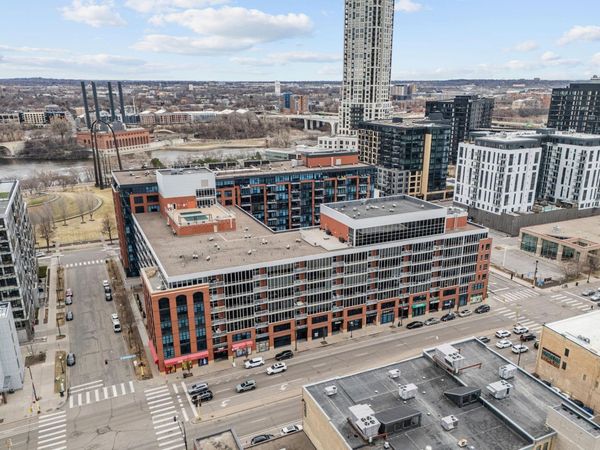 215 10th Avenue S, Unit 230, Minneapolis, MN 55415