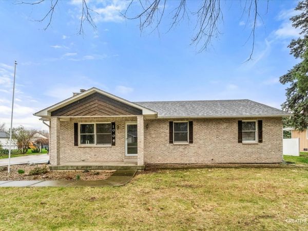 1006 Nancy Road , Lake Holiday, IL 60548