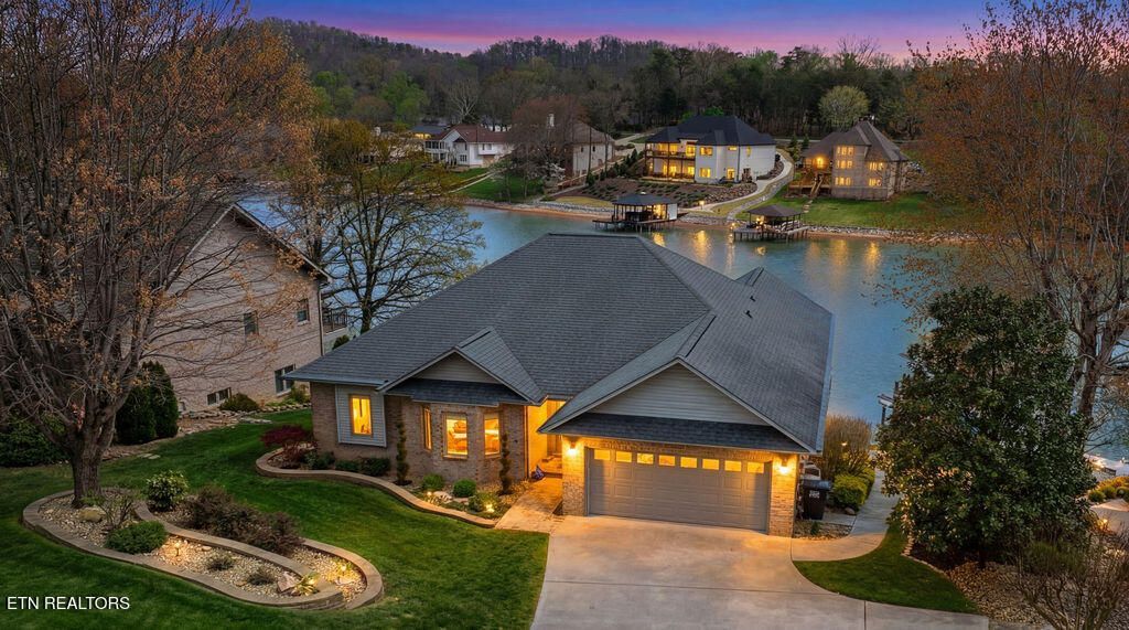 112 Oostagala Drive, Loudon, TN 37774 Main Photo