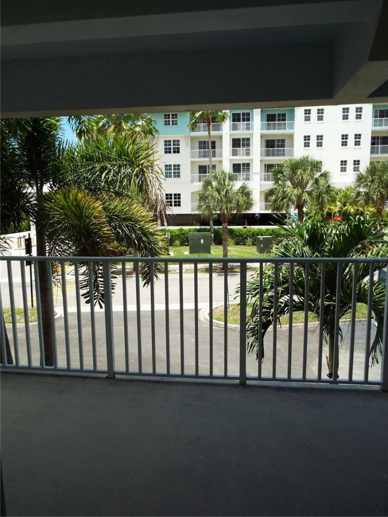 513 Bahia Beach Blvd, Ruskin, FL 33570 Photo