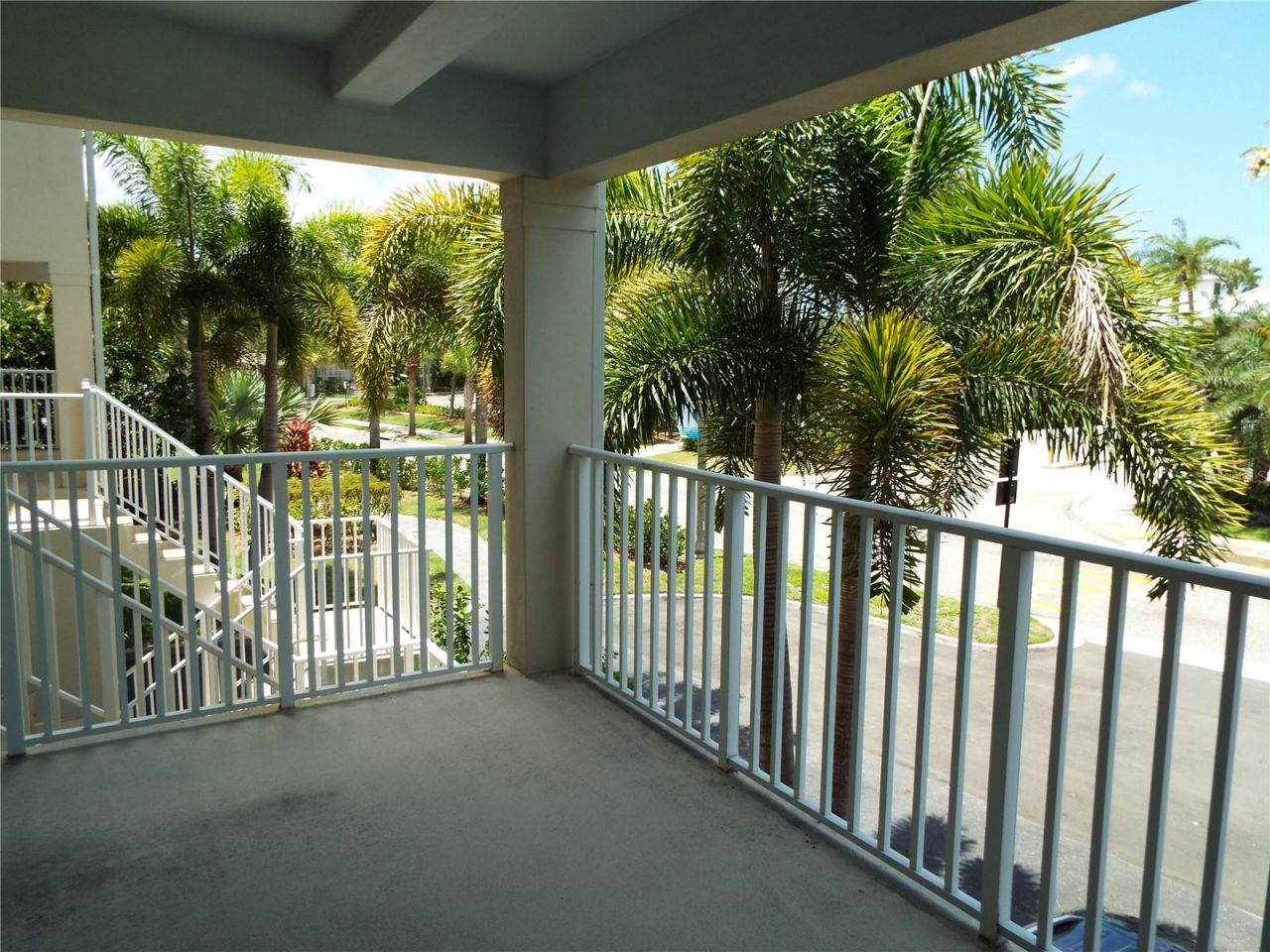 513 Bahia Beach Blvd, Ruskin, FL 33570 Photo