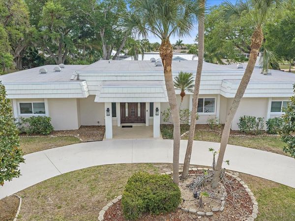 1734 RIVIERA CIRCLE , SARASOTA, FL 34232
