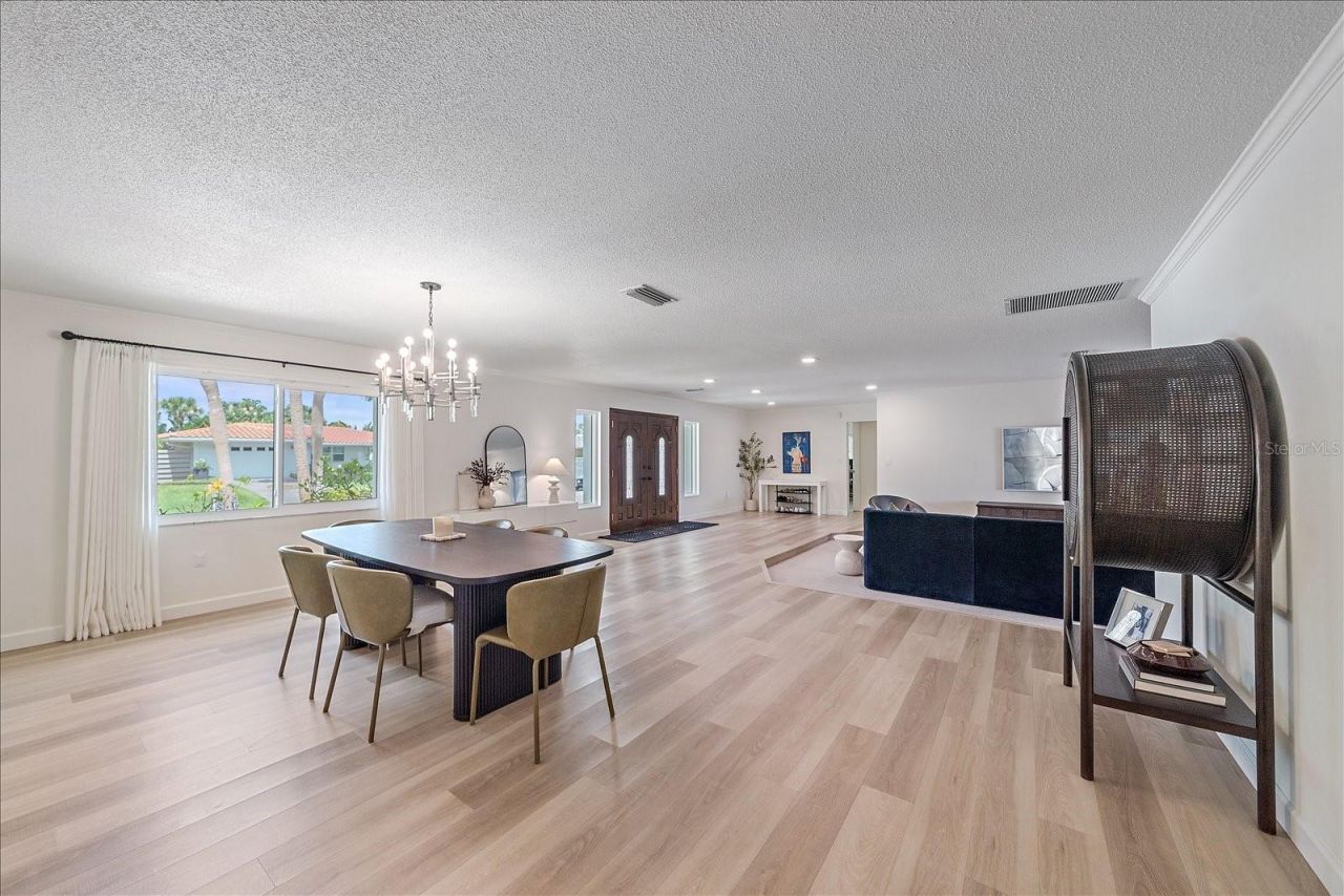 1734 Riviera Circle, Sarasota, FL 34232 Photo