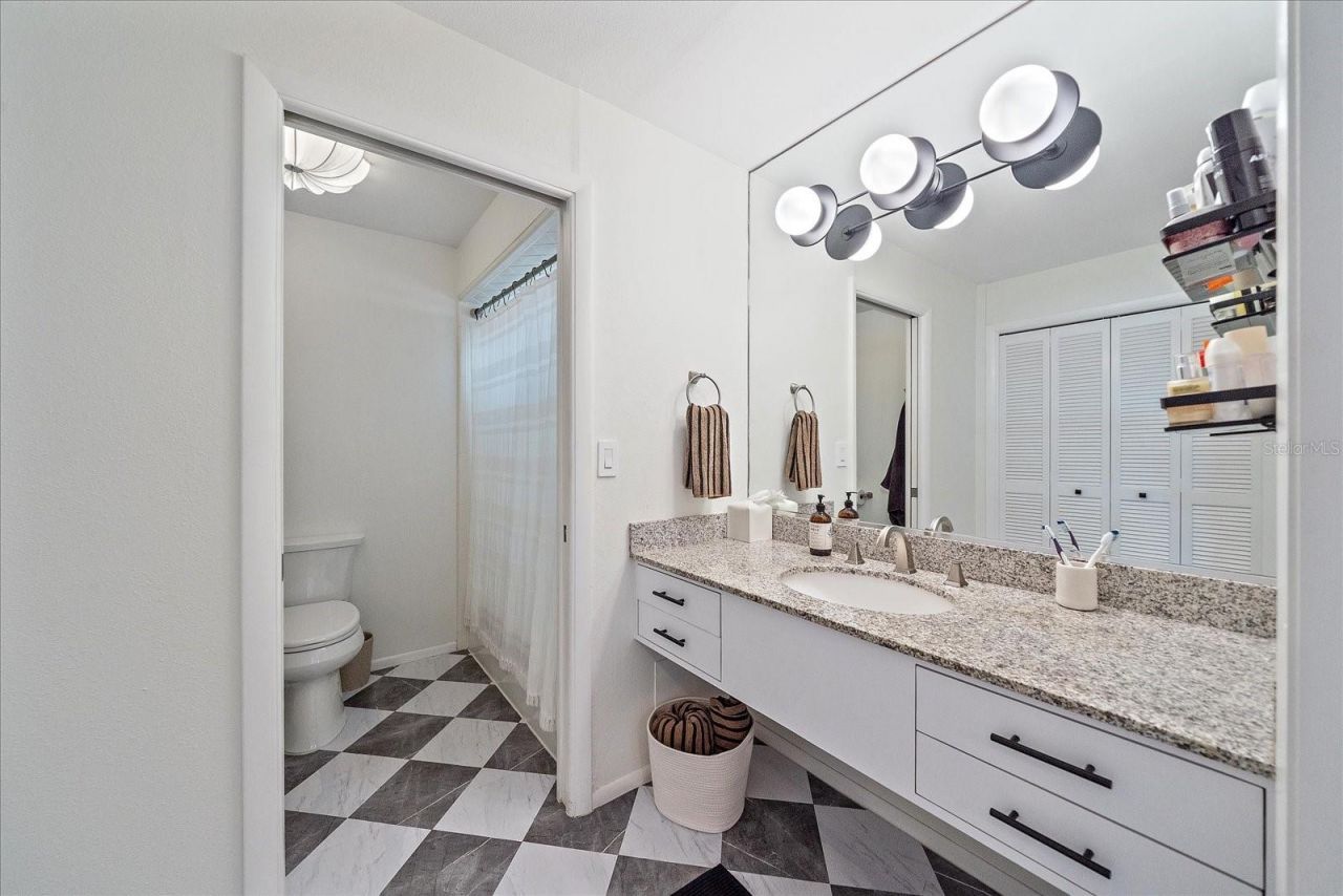 1734 Riviera Circle, Sarasota, FL 34232 Photo