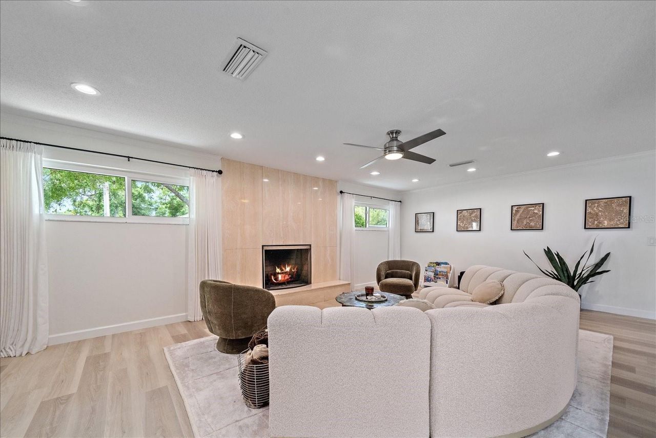 1734 Riviera Circle, Sarasota, FL 34232 Photo