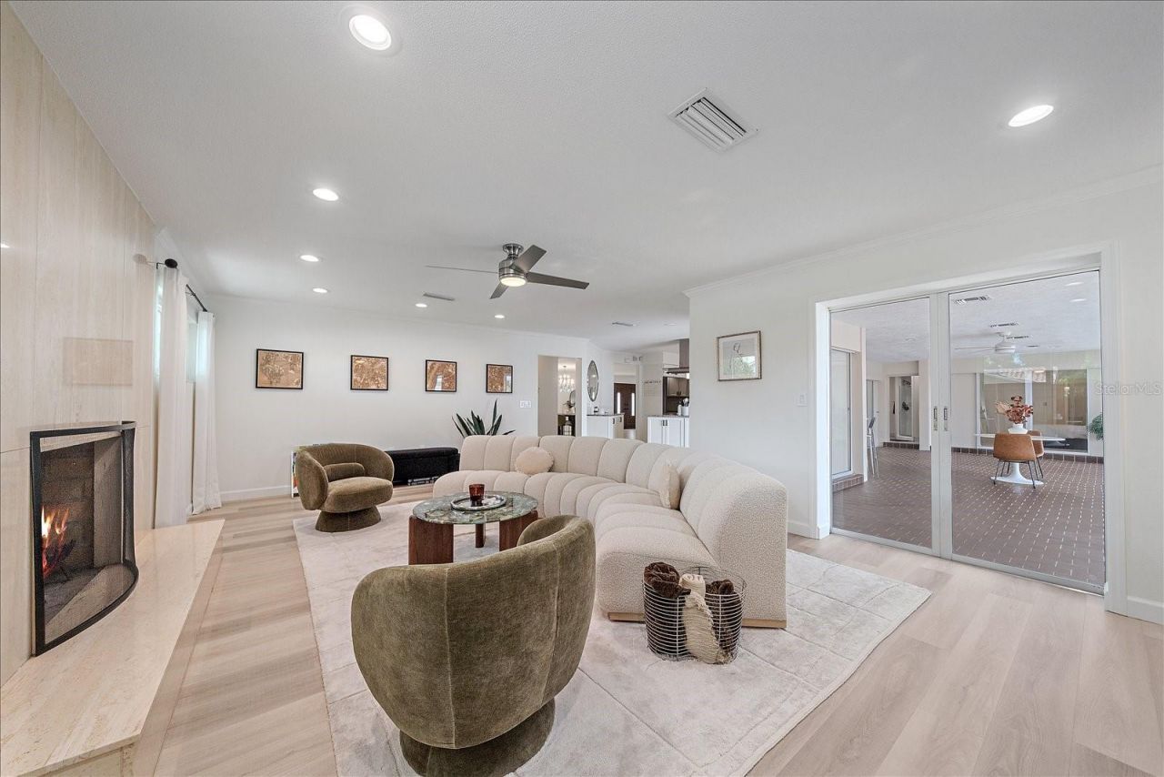 1734 Riviera Circle, Sarasota, FL 34232 Photo