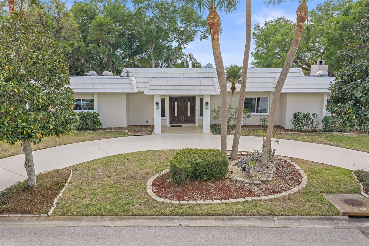 1734 Riviera Circle, Sarasota, FL 34232 Photo