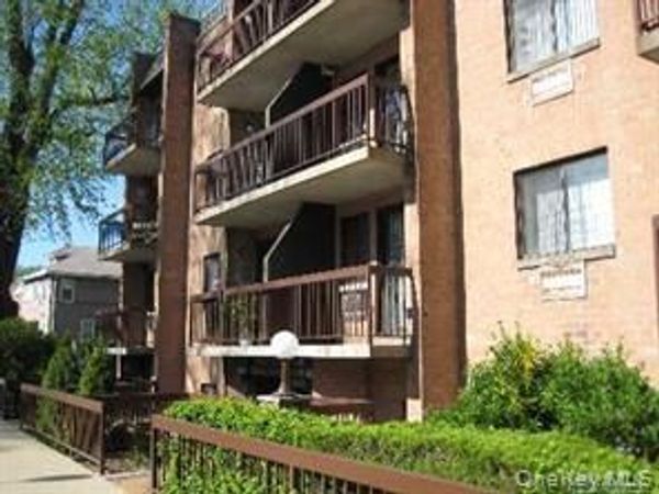43-04 158th Street , Unit 3E, Flushing, NY 11358