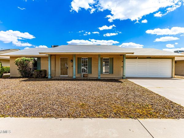 10803 W CAMELOT Circle, Sun City, AZ 85351