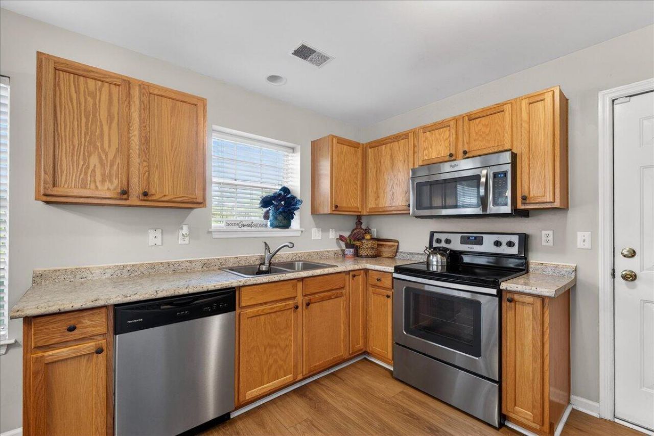 9020 Fieldstone Trace Photo 11