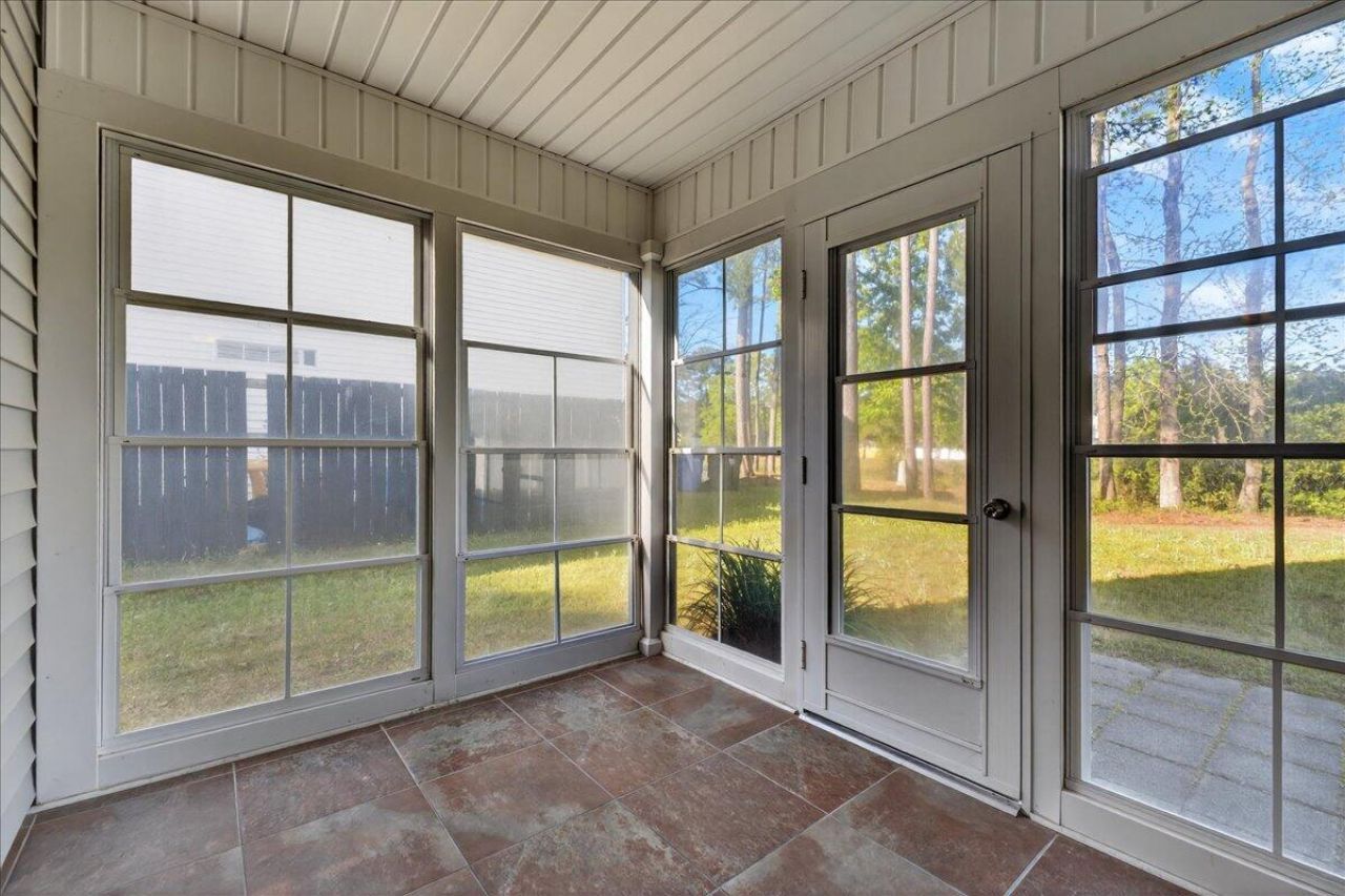 9020 Fieldstone Trace Photo 12