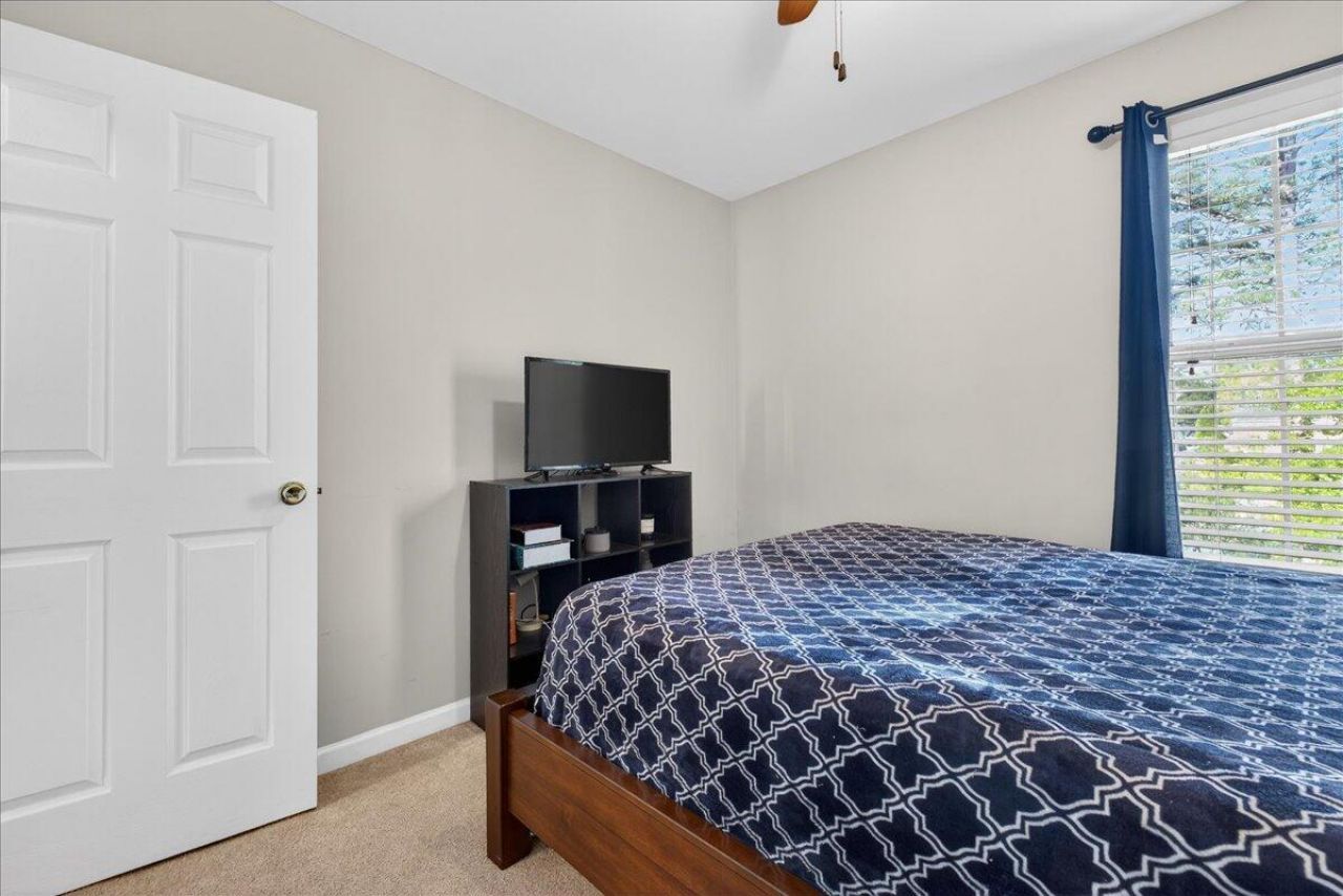 9020 Fieldstone Trace Photo 27