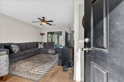 9020 Fieldstone Trace photo 4