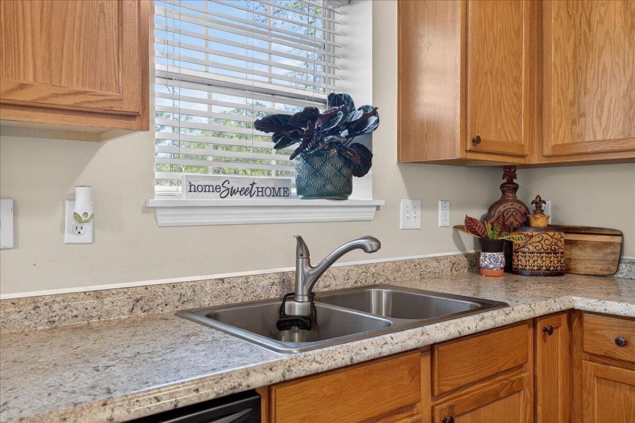 9020 Fieldstone Trace Photo 7