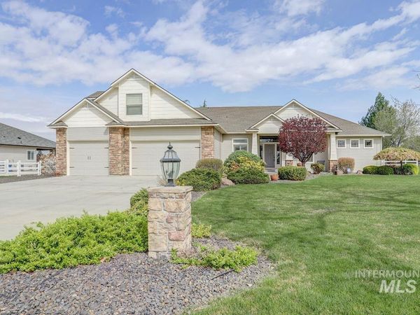7480 E Grey Lag Dr, Nampa, ID 83687