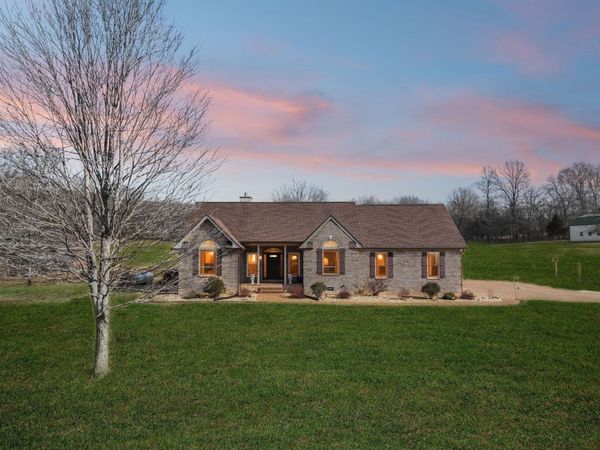 1457 Absher Branch Rd , Westmoreland, TN 37186