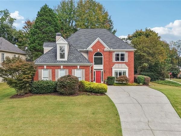3820 Ridge Point Drive, Suwanee, GA 30024