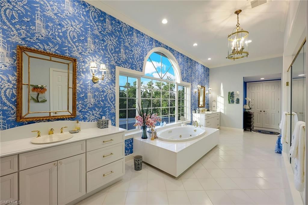 27710 Marina Isle Ct, Bonita Springs, FL 34134 Photo
