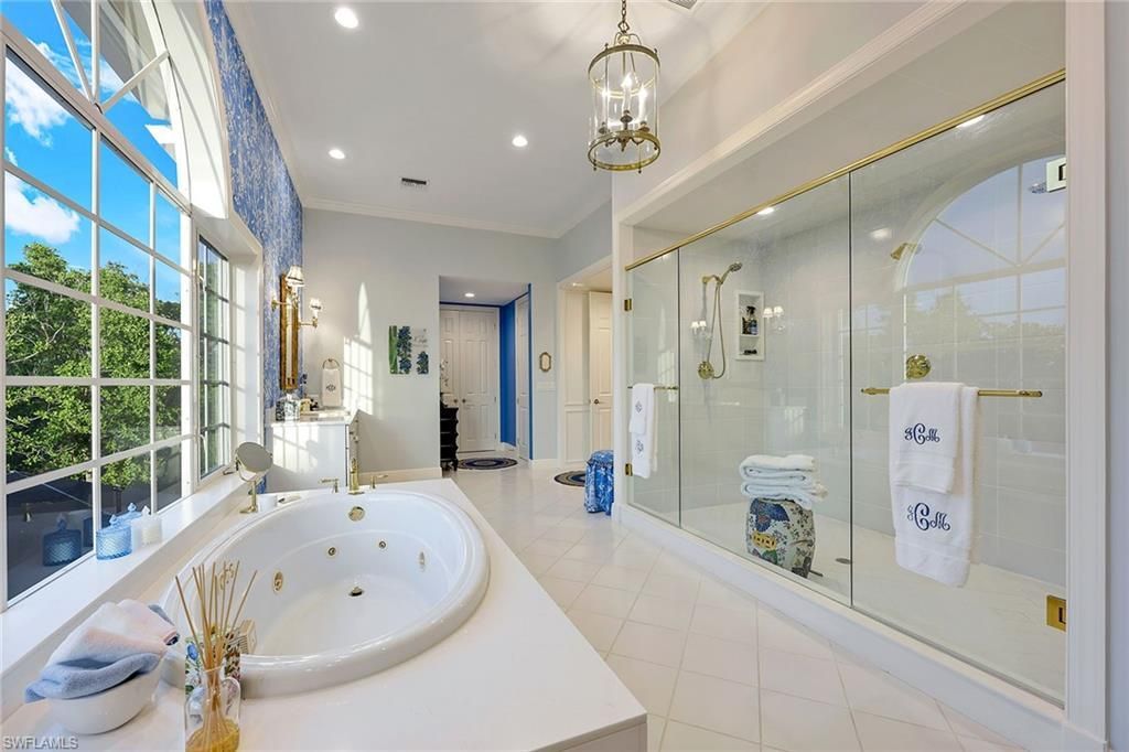 27710 Marina Isle Ct, Bonita Springs, FL 34134 Photo