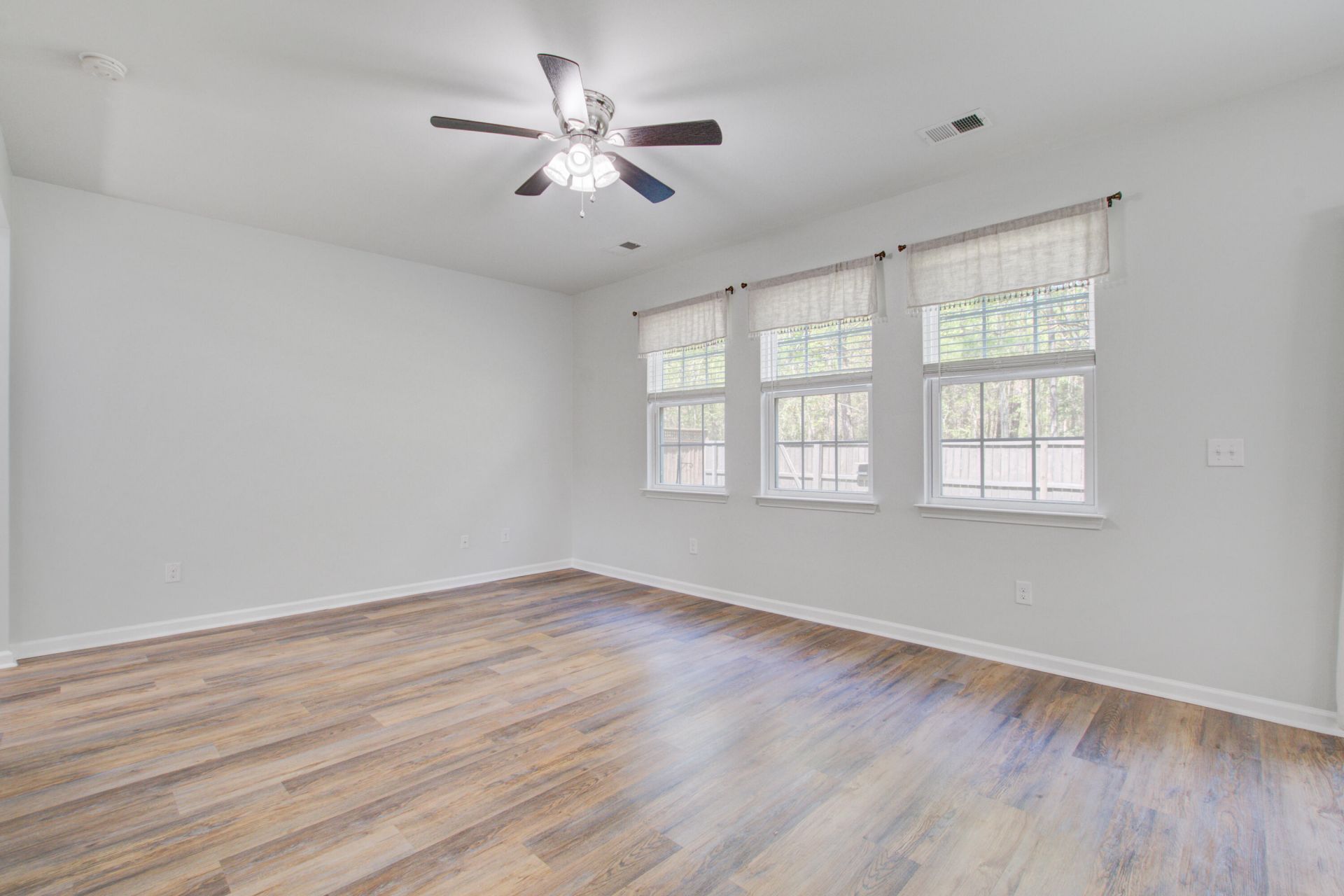 7750 High Maple Circle Photo 11